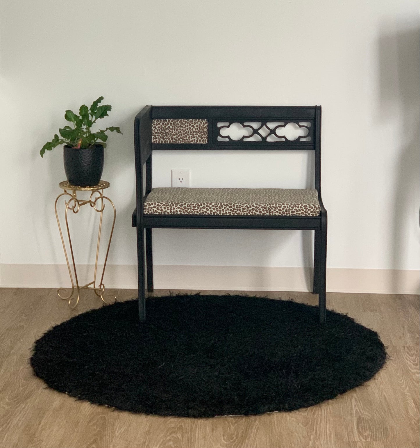 Black Stylish Bench